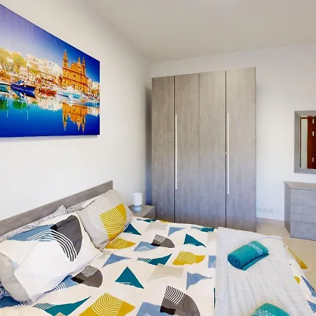 Lovely Seaside Apt Balluta Bay *