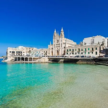 Lovely Seaside Apt Balluta Bay Daire *